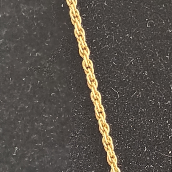 Vtg Gold Tone Pink Enamel Accent Faux Pearl Orchid Necklace - Picture 8 of 14